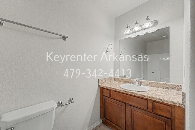 Building Photo - Beautiful 4-Bedroom Home in Fayetteville – Ideal for Comfortable Living!