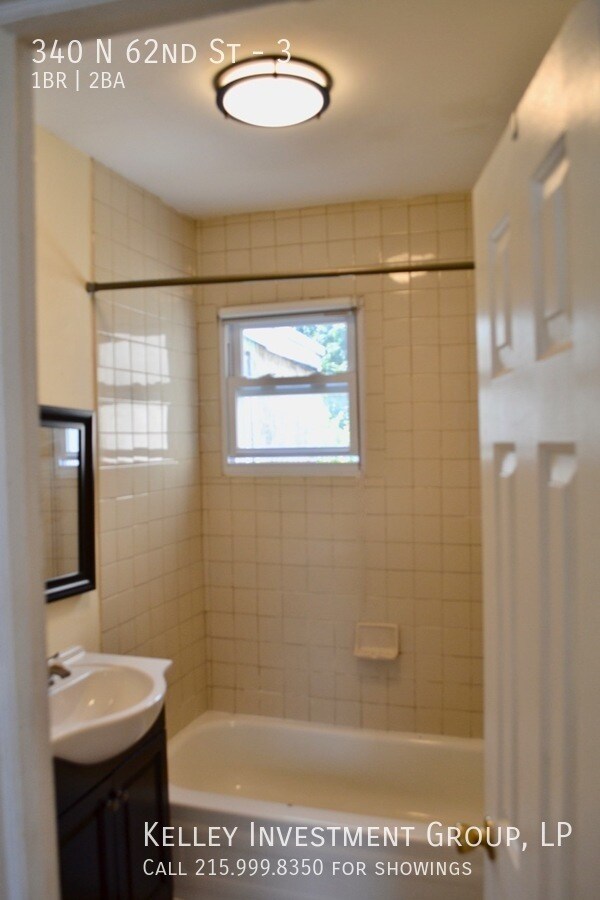 Building Photo - 340 N 62nd St