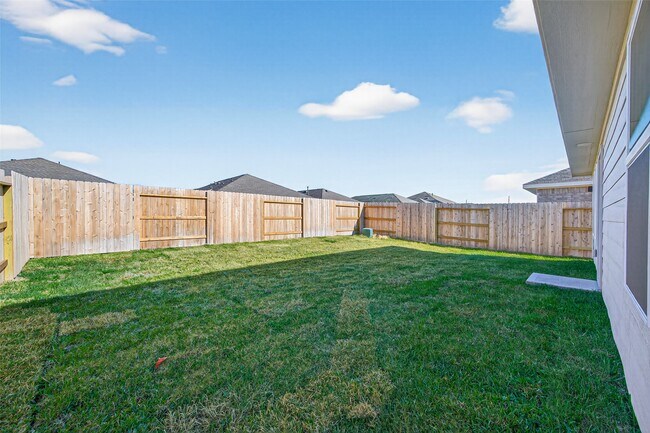 Building Photo - 26738 Cascade Sunrise St