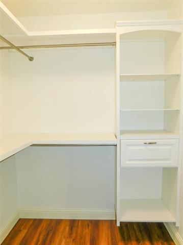 Building Photo - 4605 Dogwood Dr
