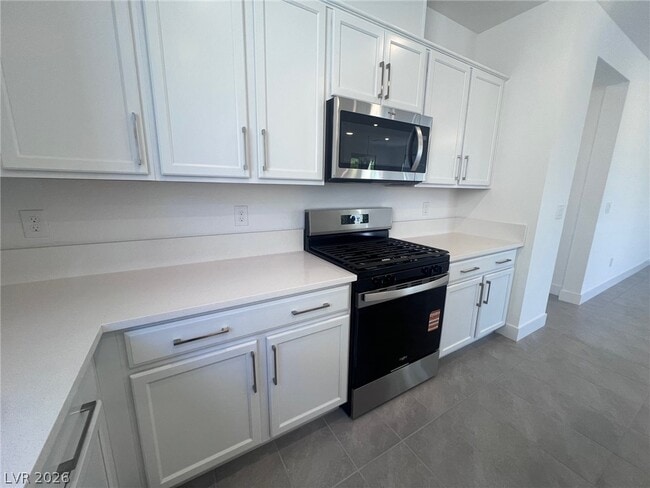 Building Photo - 7394 Pioneer Way