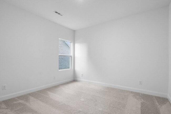 Building Photo - 4925 Turquoise Ln