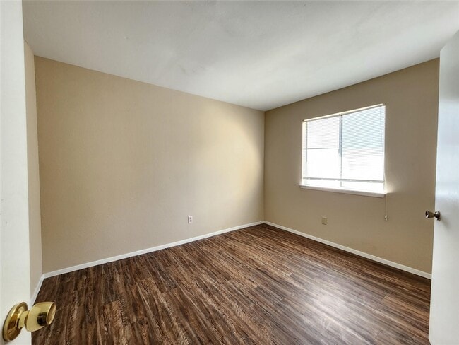 Building Photo - 22810 Leedstown Ln
