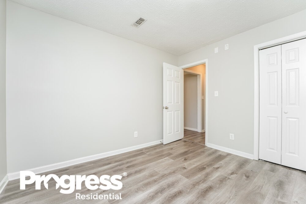 Building Photo - 1569 Dillard Rd