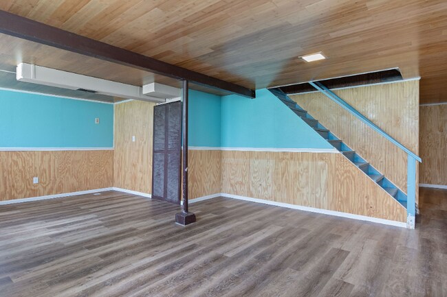Building Photo - 11501 Hanover Rd