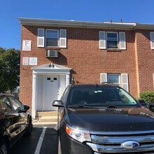 Building Photo - 620 S Franklin St