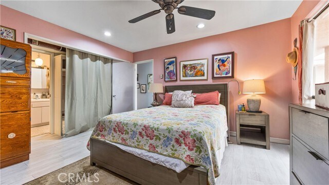 Building Photo - 721 Esplanade