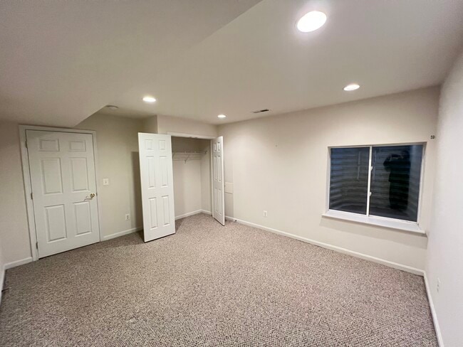 Building Photo - 10623 Red Wine Ct