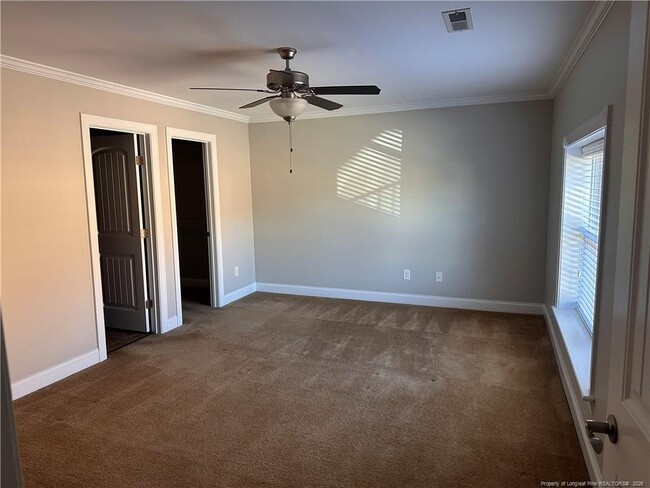 Building Photo - 123-201 Person St