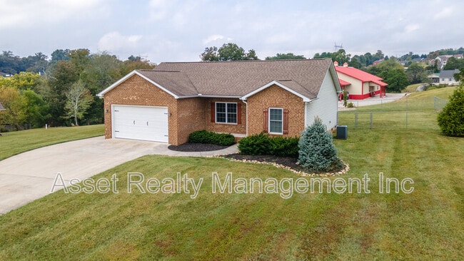 Building Photo - 7821 Griffith Rd
