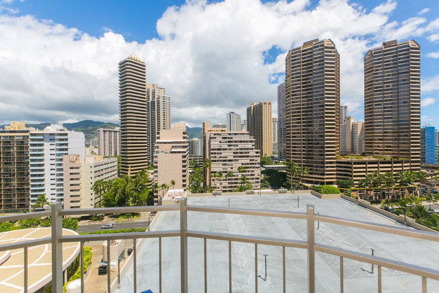 Building Photo - 1765 Ala Moana Blvd