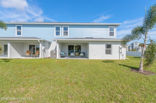 Building Photo - 167 Hidden Woods Pl