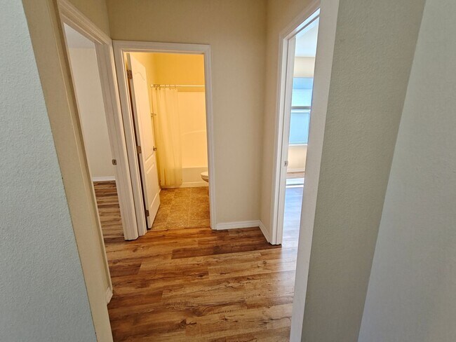 Building Photo - Charming & Modern 3-Bedroom Home with Brig...