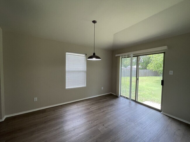 Building Photo - 7404 Fossil Creek Dr