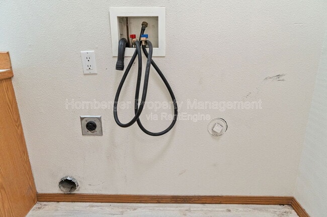 Building Photo - 2814 N 14th Pl