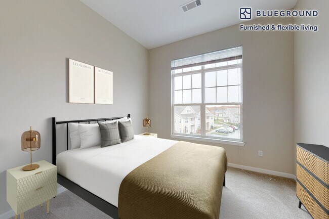 Building Photo - 40 Riverpath Dr