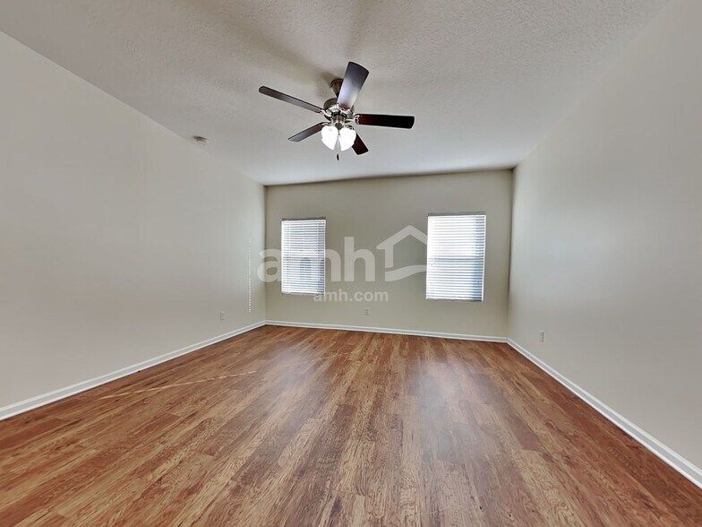 Building Photo - 8179 Radican Rd