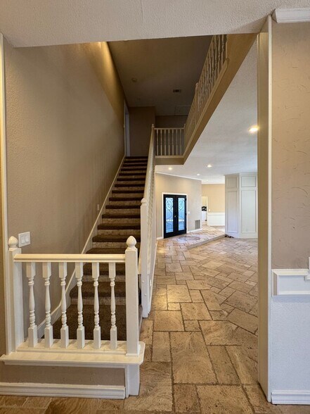 Building Photo - 3205 Ridge Cir