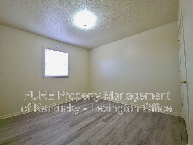 Building Photo - 304 Quachita Trail