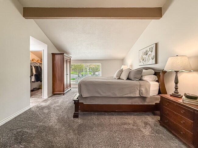 Building Photo - Single-Story Pool Home with RV Parking on Quiet Cul-De-Sac in Prime Simi Valley