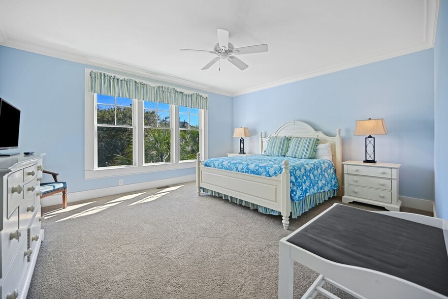 Building Photo - 205 Sea Island Dr