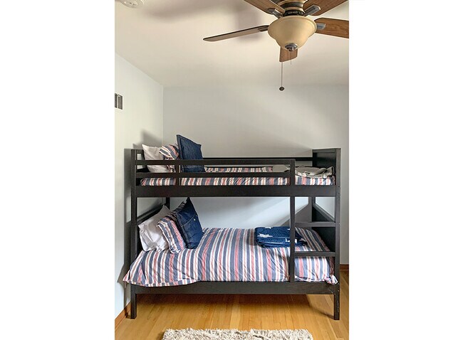 Building Photo - 26855 Kopmeier Dr