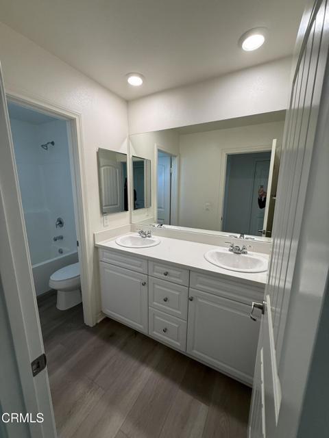 Building Photo - 8305 Sunset Hills Pl