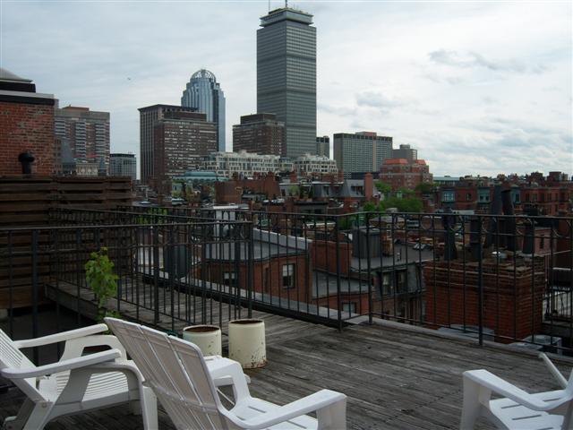 Building Photo - 261 Beacon St