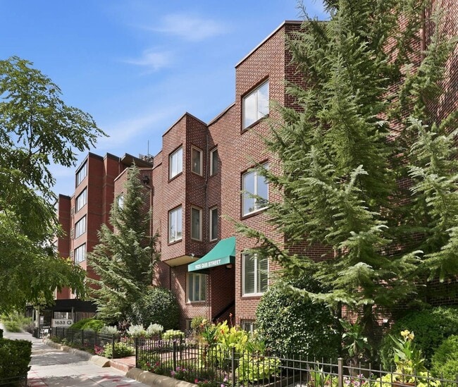 Building Photo - 1625 Q St NW