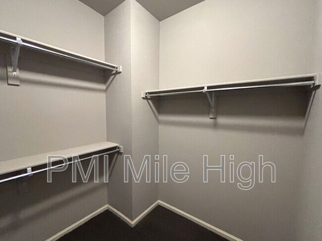 Building Photo - 16976 W 85th Ln