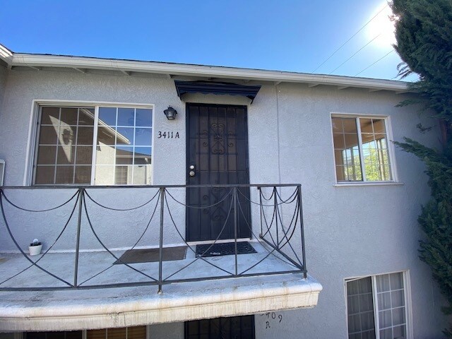 2nd Story - 3411 W Alameda Ave