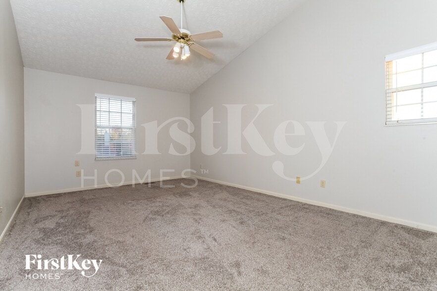Building Photo - 5458 Concord Crossing Dr