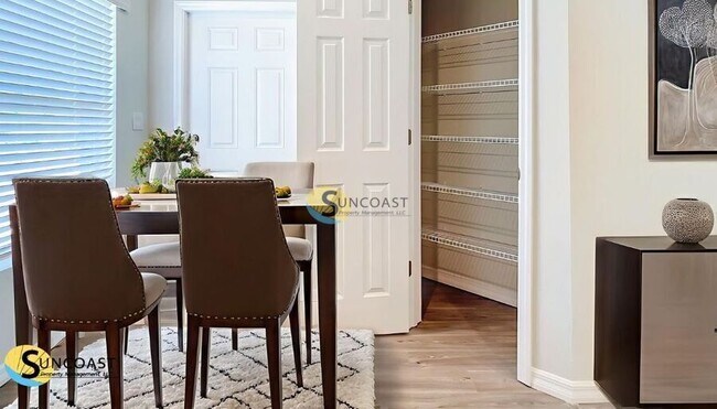 Building Photo - 121 Lomond Dr