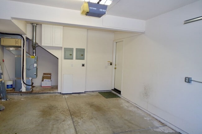Building Photo - Downtown Los Altos