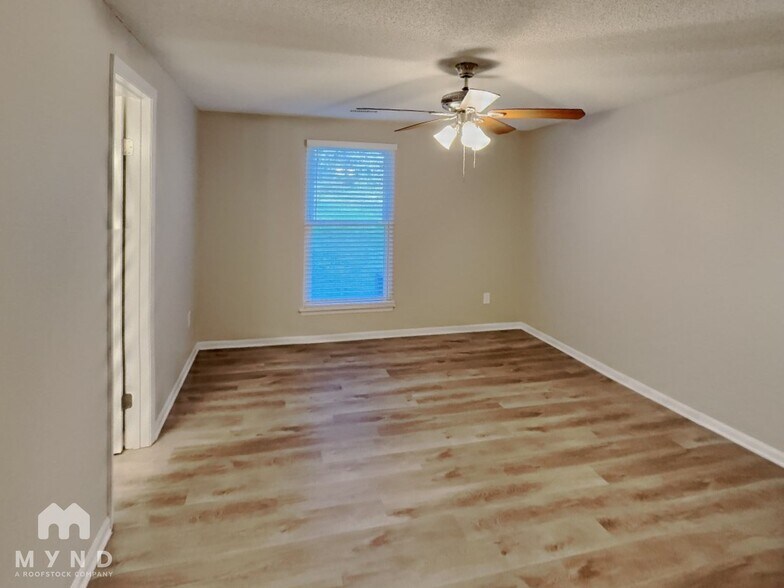 Building Photo - 2932 Rural Hill Ct