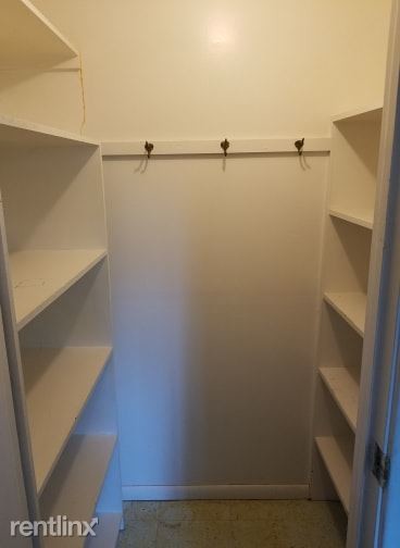 Building Photo - 2 br, 1 bath Duplex - 714 14th Street 1/2