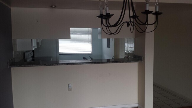 Building Photo - 3540 Whitehall Dr