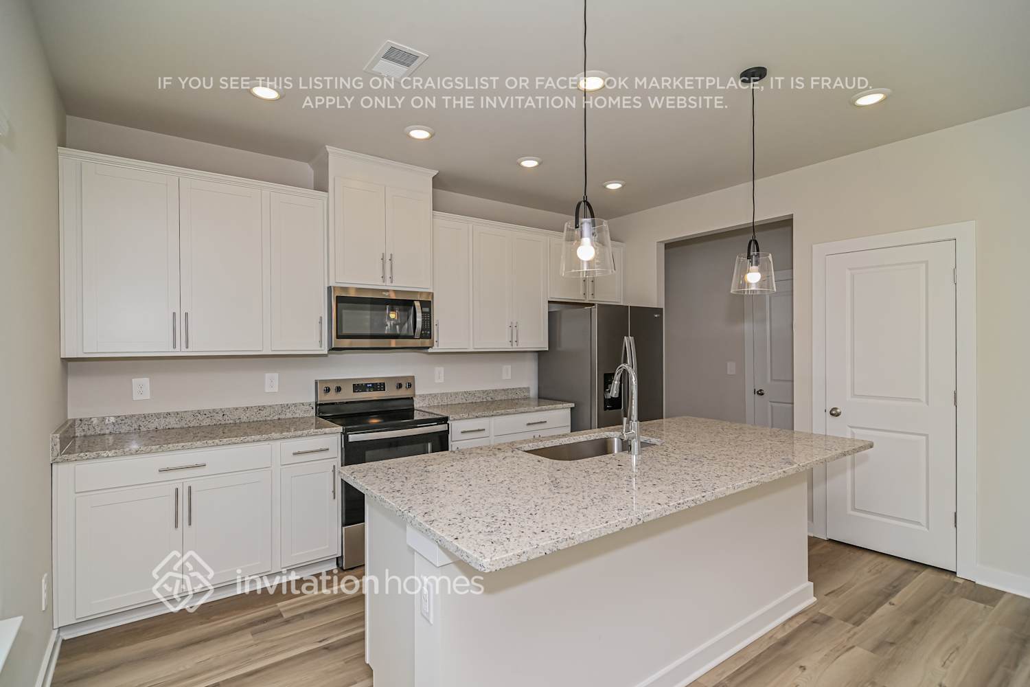 Building Photo - 1168 Bluffton Cir