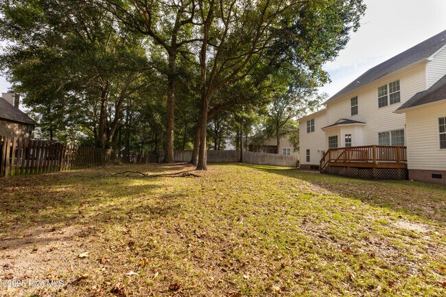 Building Photo - 119 Shellbank Dr