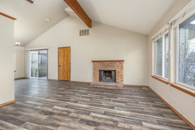 Building Photo - 5828 W Filly St