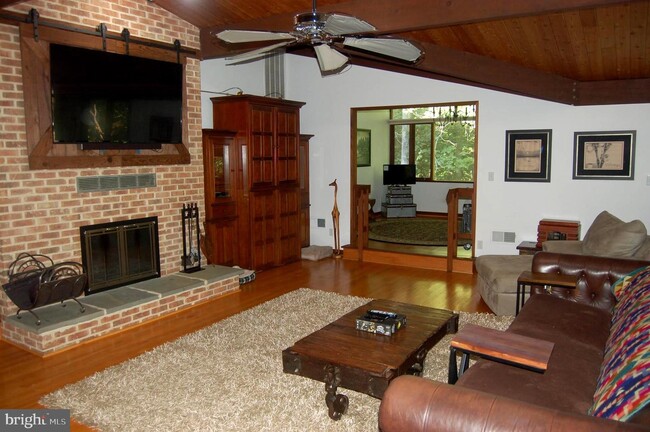 Building Photo - 9728 Swift Creek Ct