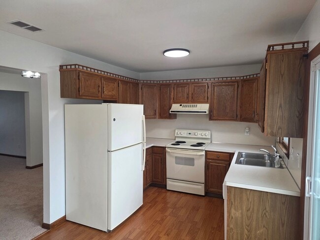 Building Photo - 1118 Bernice Dr