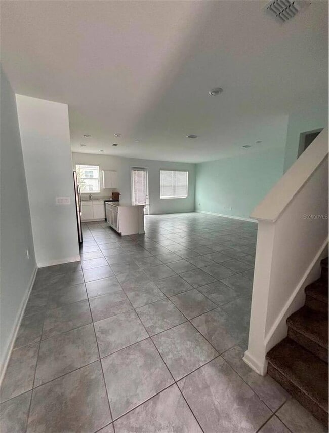 Building Photo - 265 Bogey Dr