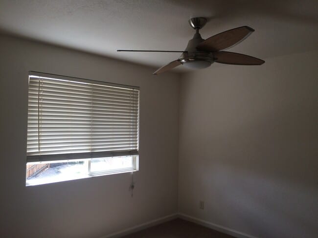 Building Photo - 4 Bedroom in North West Reno