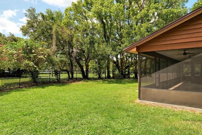 Building Photo - Spacious 3/2 Single family home in Belle Isle