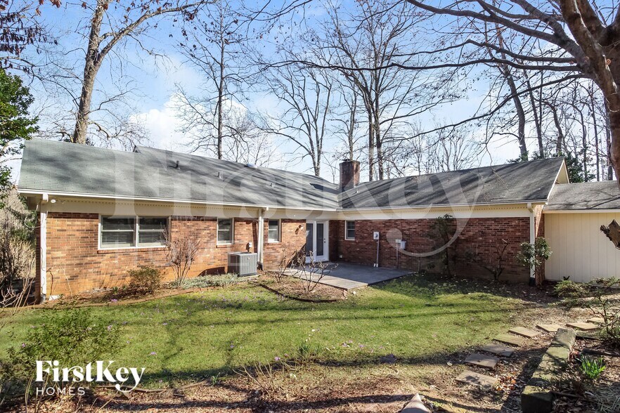 Building Photo - 7808 Beech Forest Rd