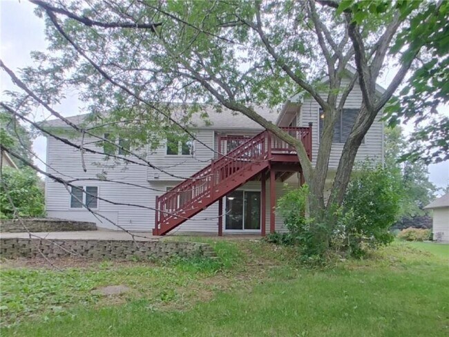 Building Photo - 739 Ashley Dr