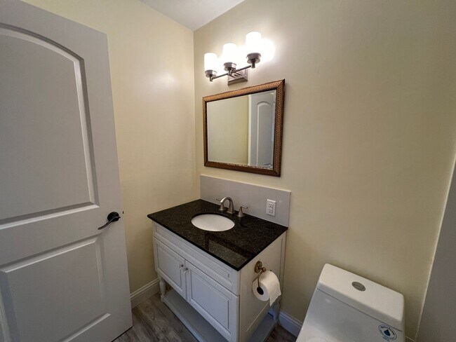 Building Photo - 5753 Mohican Dr
