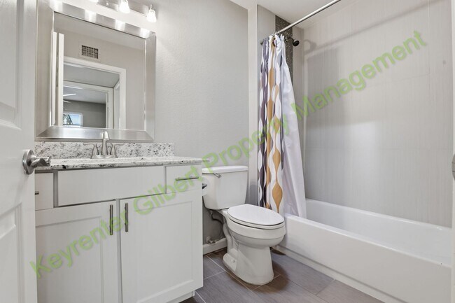 Building Photo - Charming Gilbert Home with Pool and Spacio...