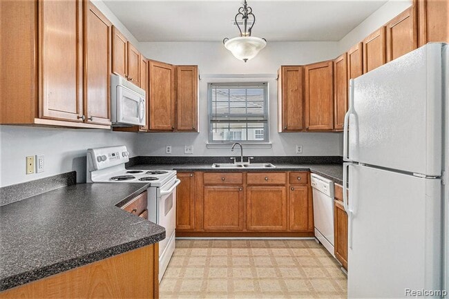Building Photo - 13210 Addington Dr